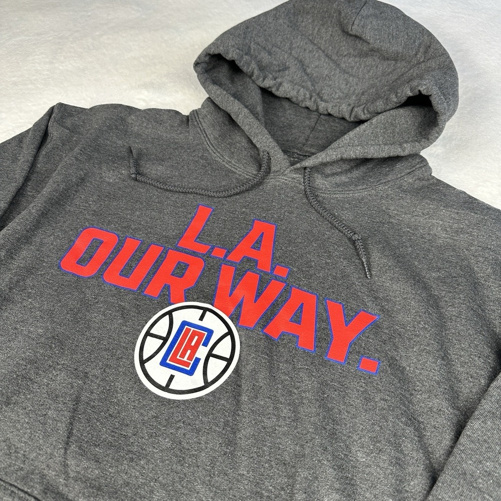 LA Clippers Men's Heathered Charcoal Gray Victory Earned Pullover Hoodie Size M